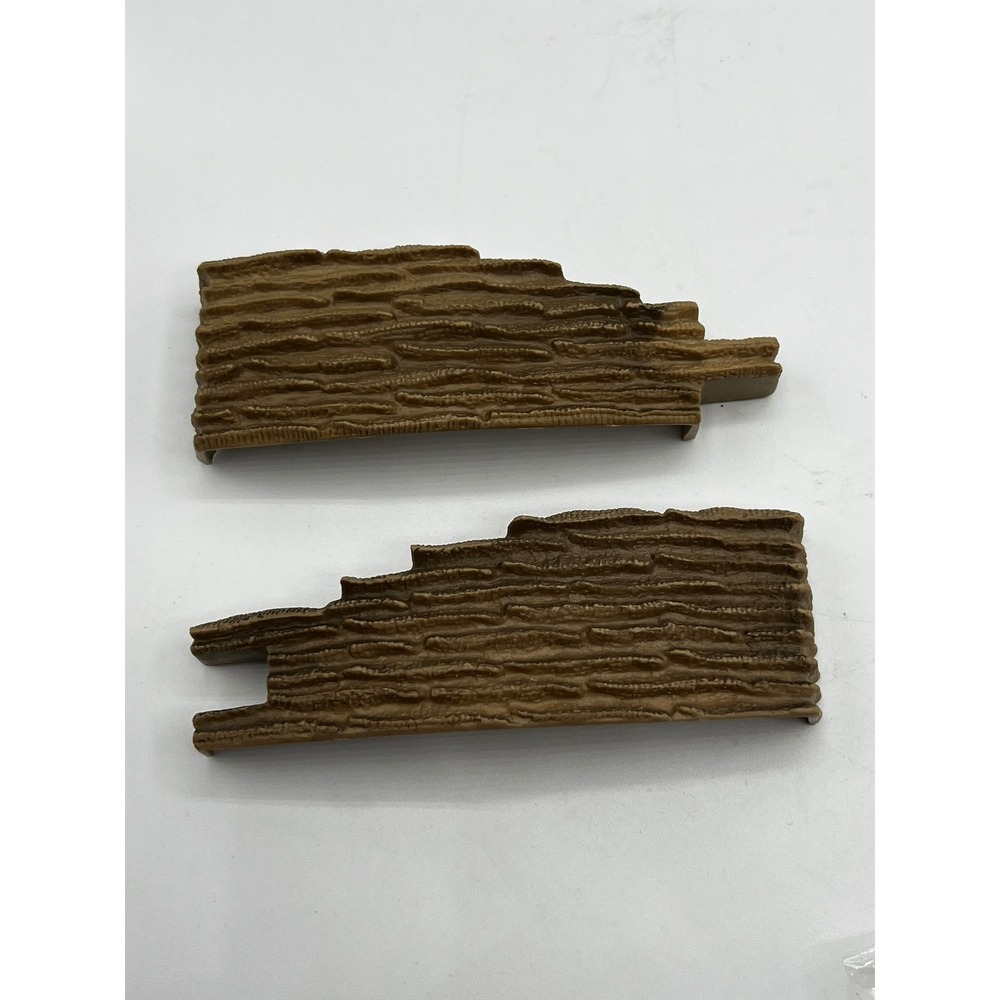 World Peacekeepers 1:18 Log Wall Defensive Barrier (2pc) - fits GI Joe 3.75"